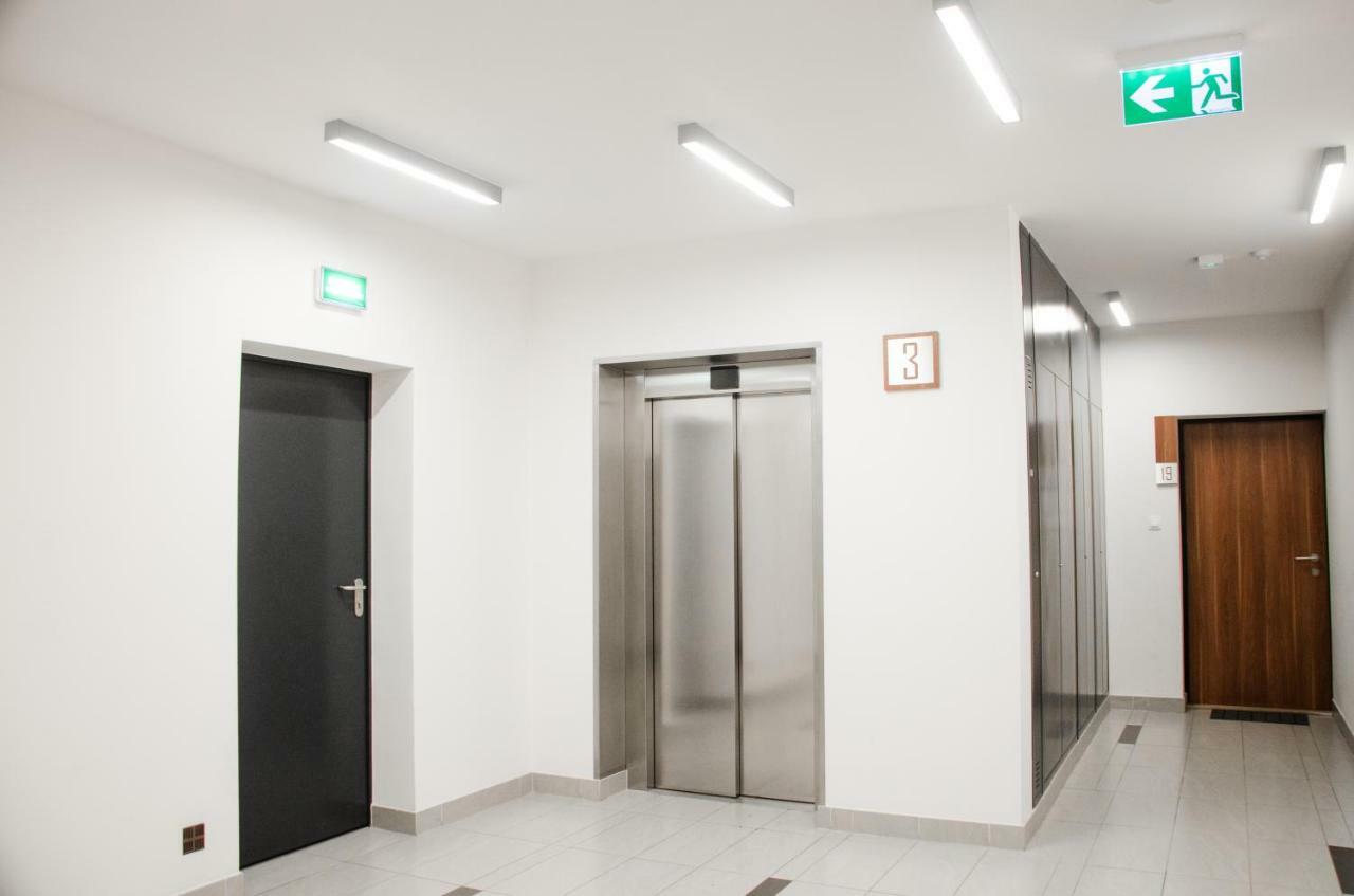 Apartament Expo Brylowska Варшава Екстериор снимка